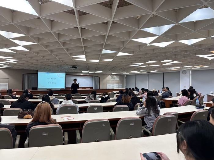 113-2 學生組織暨社團負責人會議圖片